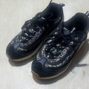 Skechers Uno Joggers Leopard Print Los Angeles Womens Size 8.5 Memory Foam